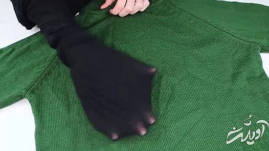 رفع پرز لباس با جوراب